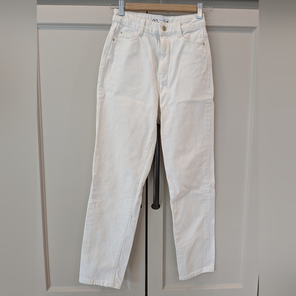 Classic White Zara Mom Denim Jeans